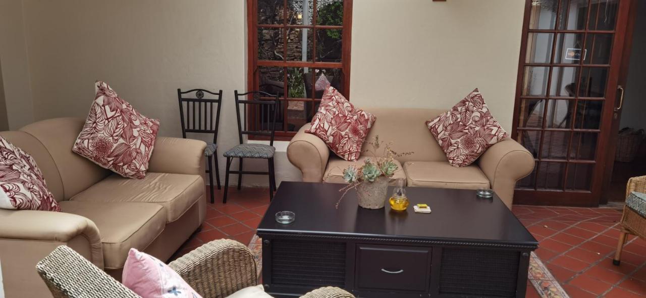 137 High Street Guest House Grahamstown Extérieur photo