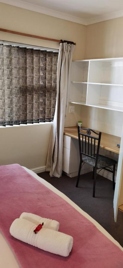 137 High Street Guest House Grahamstown Extérieur photo