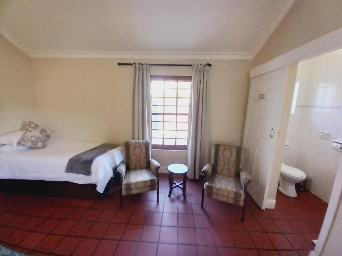 137 High Street Guest House Grahamstown Extérieur photo